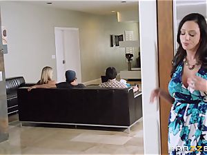 Mean mommy Ariella Ferrera entices her daughters-in-law boy